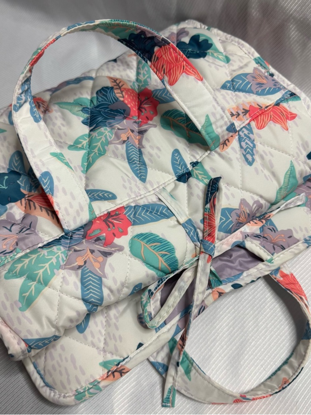 Vera Bradley Ultralight Hanging Organizer Tropical Floral Bag